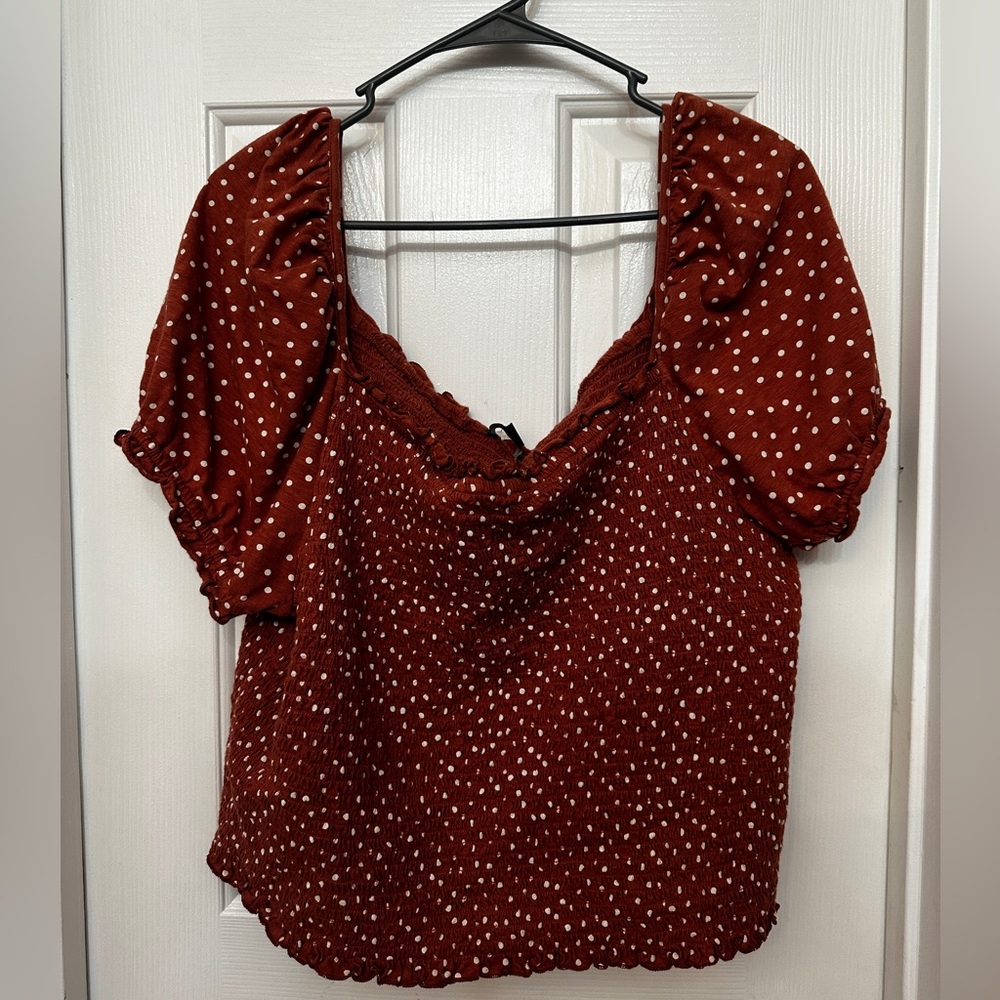 American Eagle Outfitters Rust Red Puff Sleeve Smocked Polka Dot Top